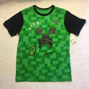 New with tags‎ boys minecraft tshirt M8